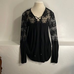 Vanity crochet black flowy boho top size M